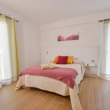 Mansion Alba Holiday home *